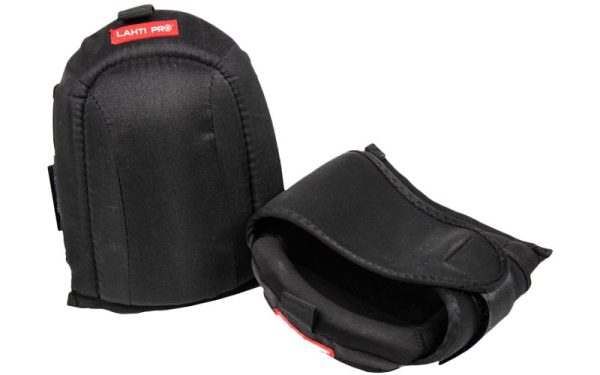 Mounting lanches knee protectors with a soft Lahti Pro 52309 pillow